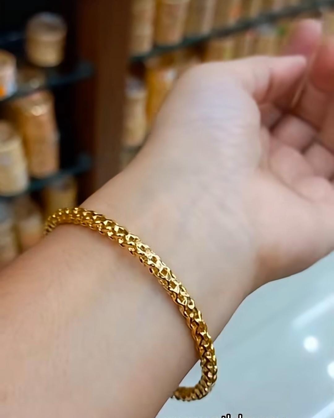 Light weight pure Gold finishing Bangle CODE :NL0336 Jewel byjuwaan