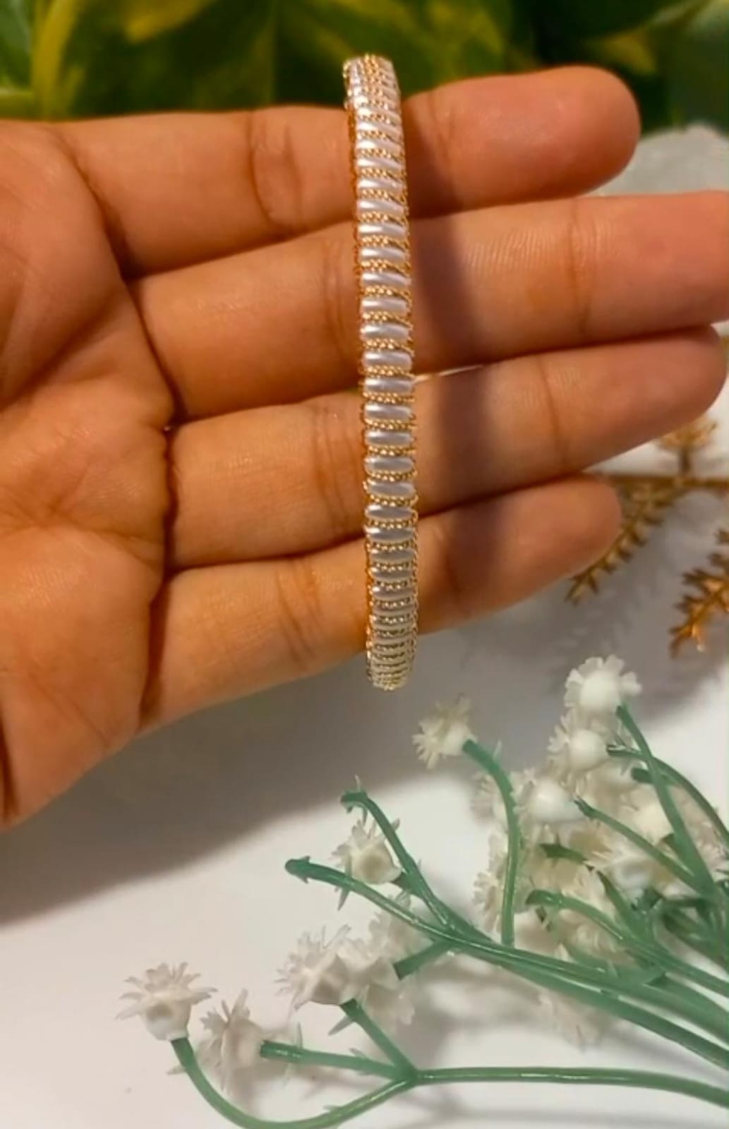 Elegant Looking beautiful Pearl Bangle CODE :NL0350 Jewel byjuwaan