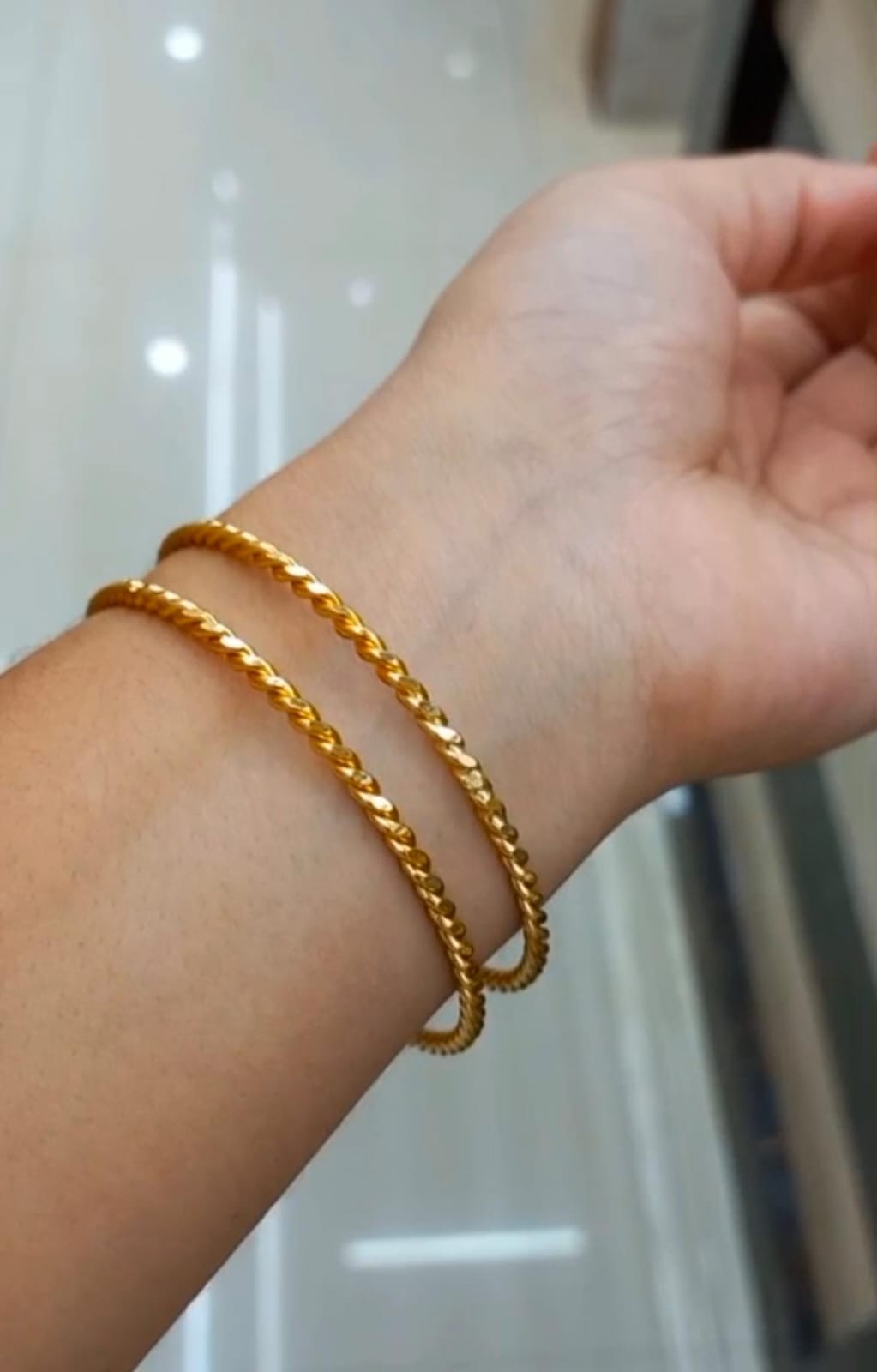 Premium plated unique design bangles  CODE: NL0396 Jewel byjuwaan