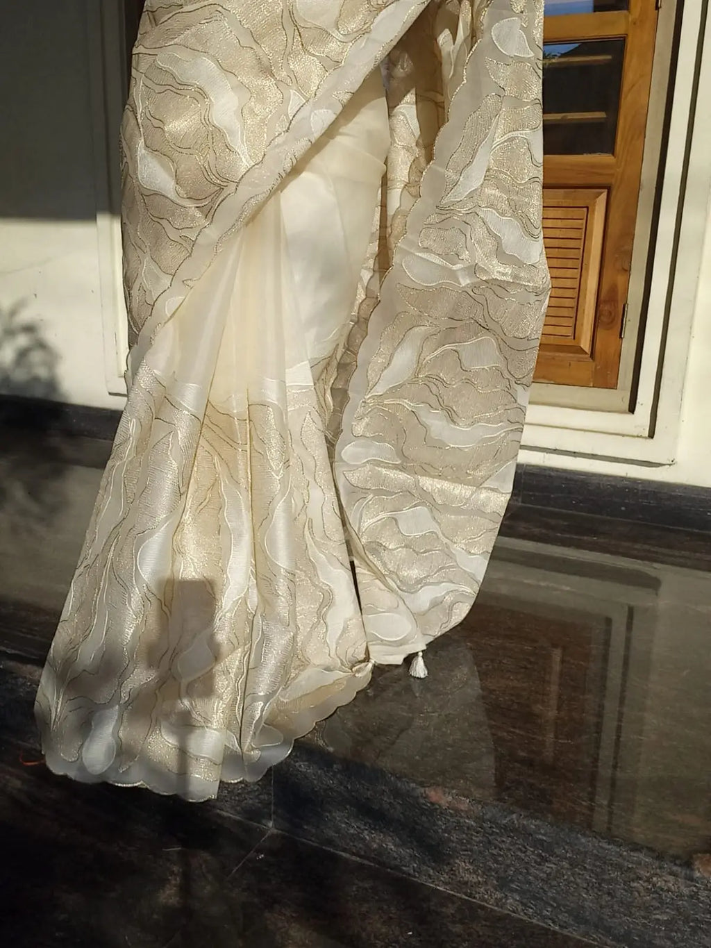 Exclusive Turkish organza type premium saree code: TOW1