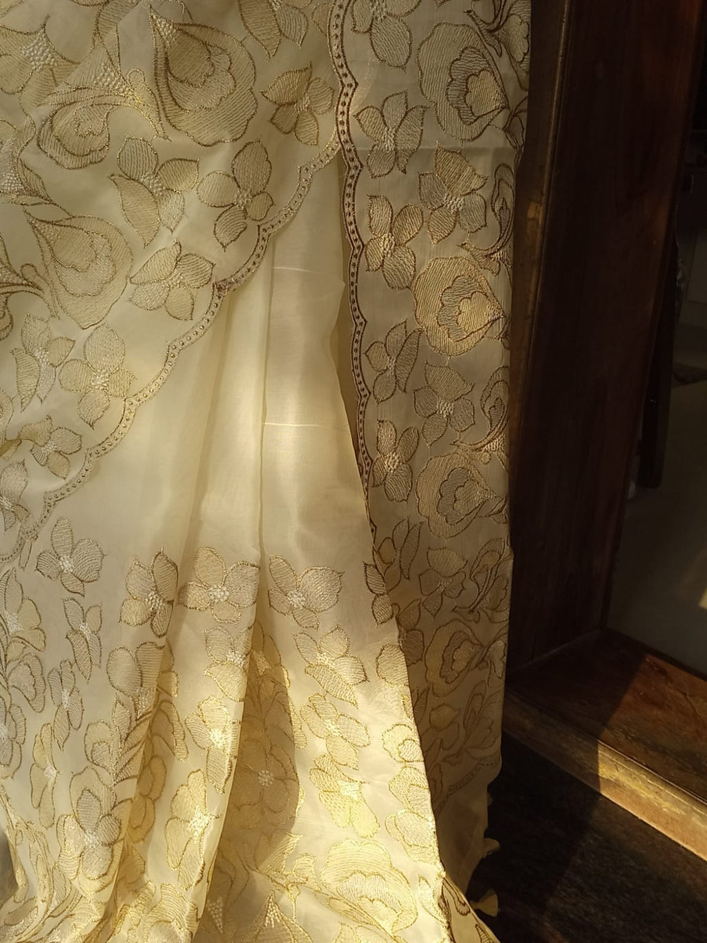 Turkish organza with beautiful embroidery work Prefect for functions  CODE:NL0401 Hanna Trends
