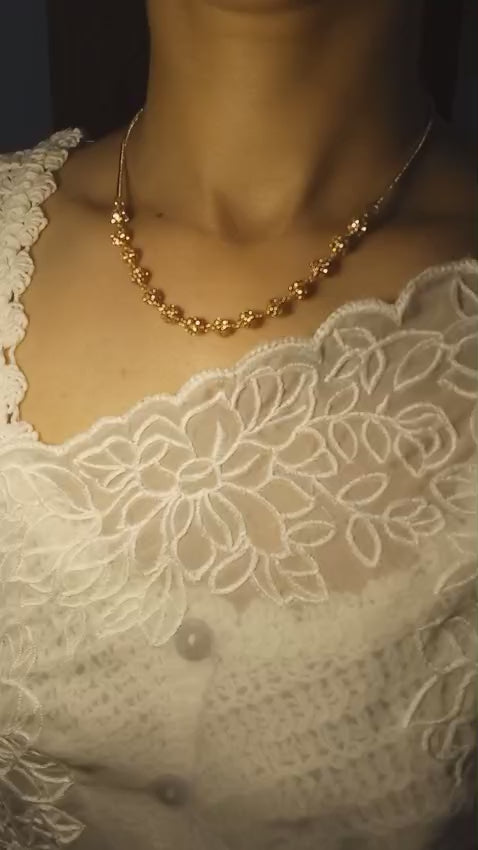 Beautiful Ad stone neckpieceCode : NL0040