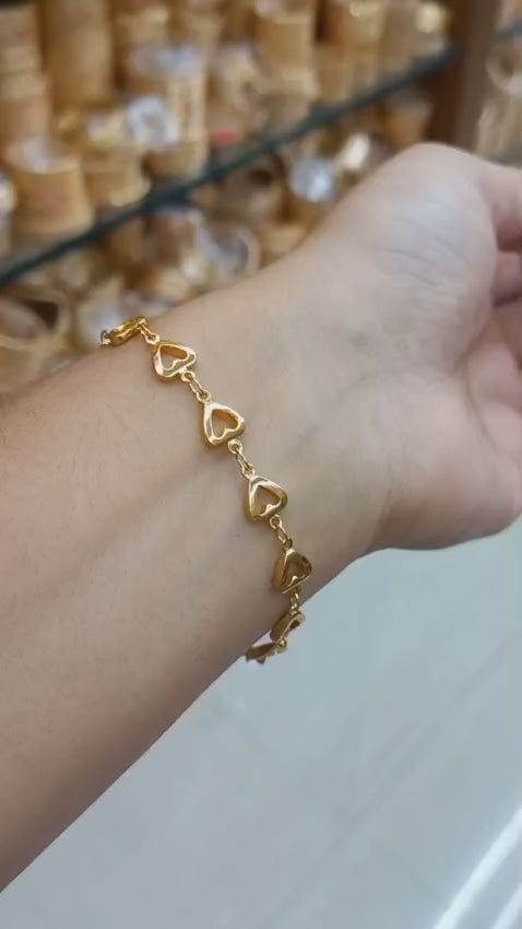 Daily wear premium gold plated Hand ChainCode : NL0071
