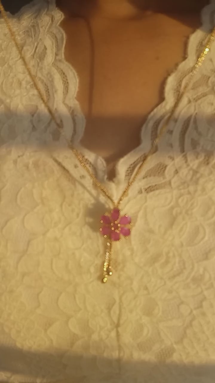 Daily wear simple AD Flower Design pendent neck chainCode : NL0043