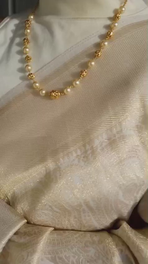 Swarovski with beautiful antique ball unique neck piece CODE :NL0281