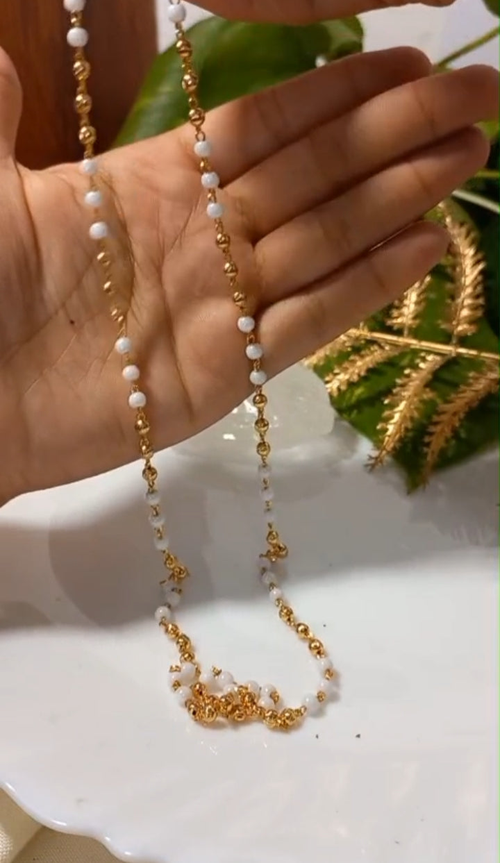 Premium gold plated daily Wear Gold & Crystal combination neck chain
Code : Chain1WG Jewel byjuwaan