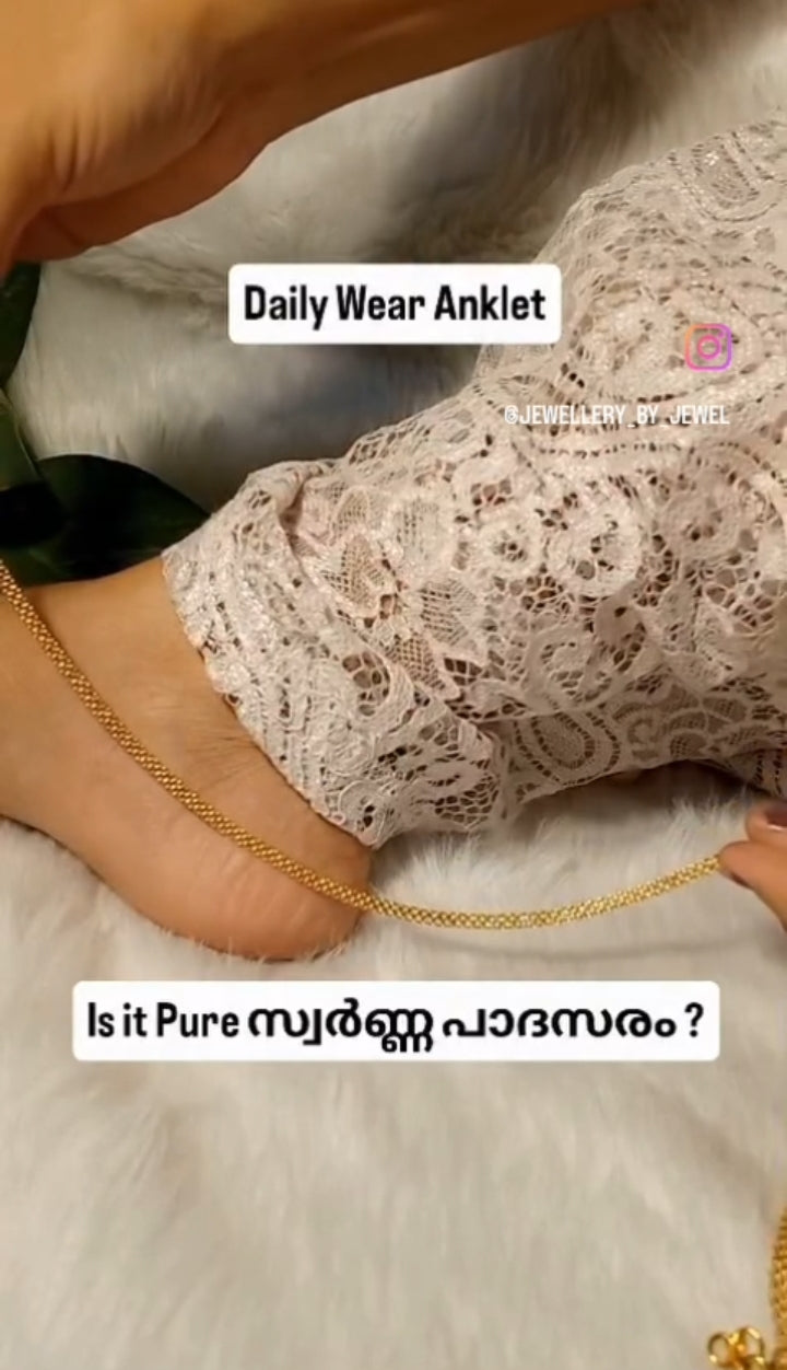 Premium Gold Plated Daily use anklet.


Code: ANK1 Jewel byjuwaan