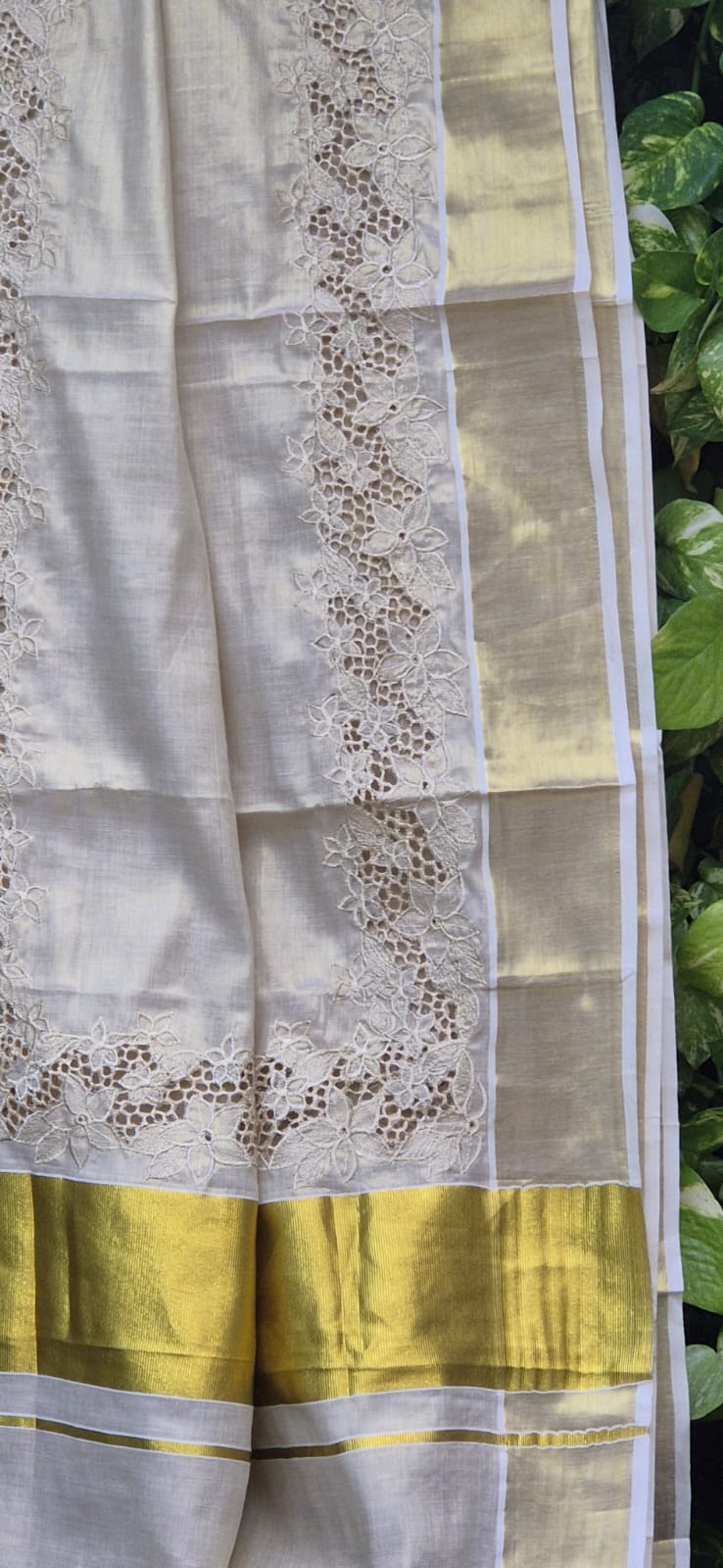 Tissue Cotton Kerala saree & blouse with cutwork Kerala saree