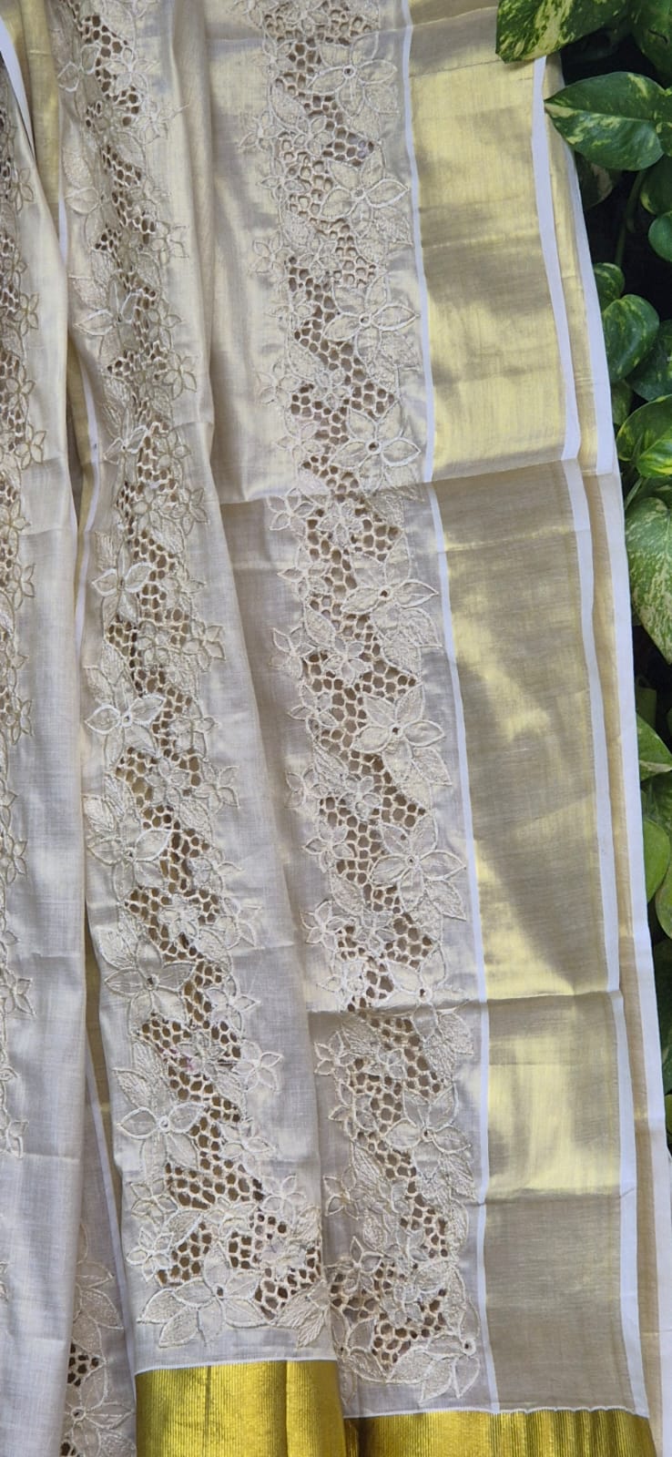 Tissue Cotton Kerala saree & blouse with cutwork Kerala saree