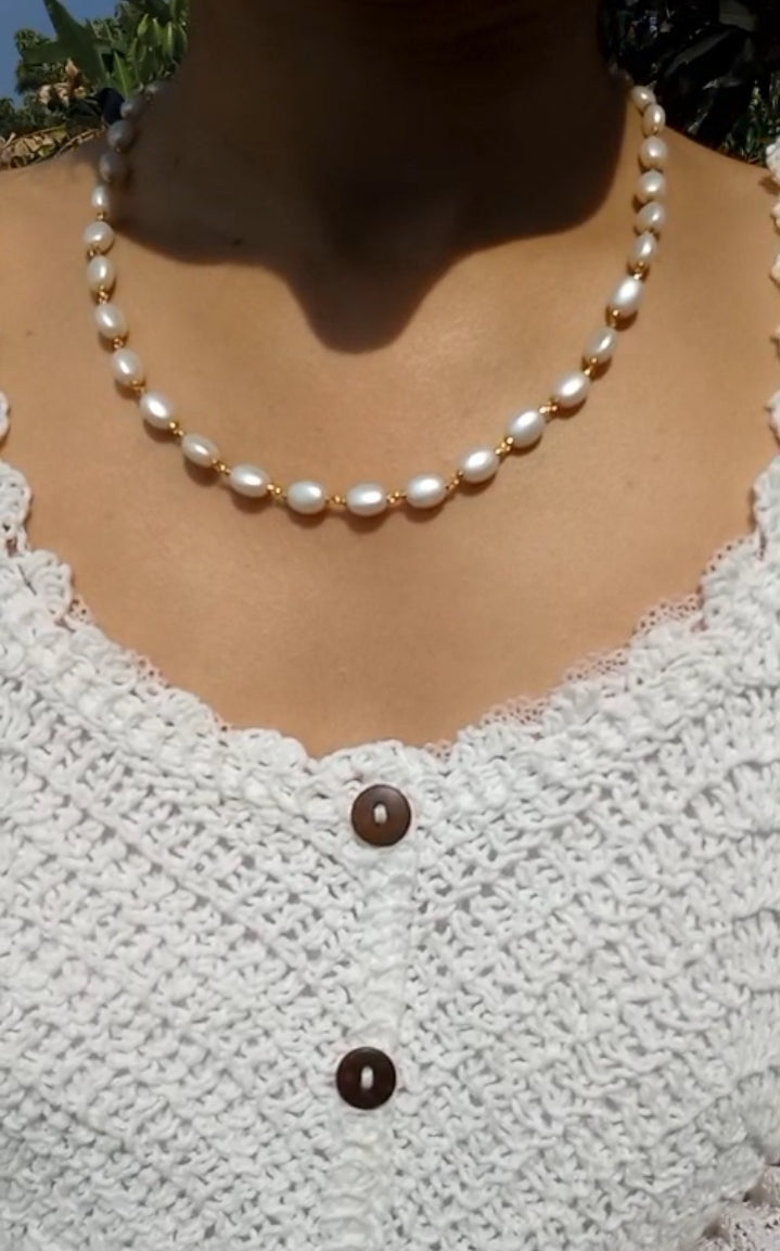 Exclusive pearl single layered premium necklace Jewellery